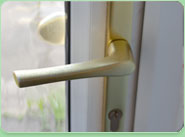 Deal lock installations